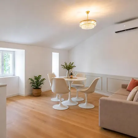 Homes Luxury In The Center Trieste